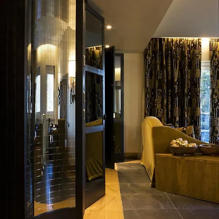 Castadiva Residences Villa *