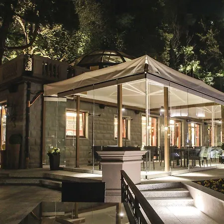 Villa Castadiva Residences *